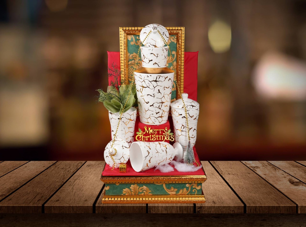 2025 HAMPERS NATAL SNOW ANGEL PINK